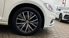 Volkswagen Golf 1.4 TSI SE [Nav] 5dr Petrol Hatchback